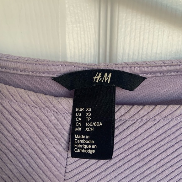 H&M, Lilac Ribbed Blouse with 3/4 Sleeves, Size: X Small - Picture 3 of 3